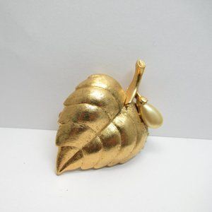 Avon Leaf Brooch with Pearl Accent